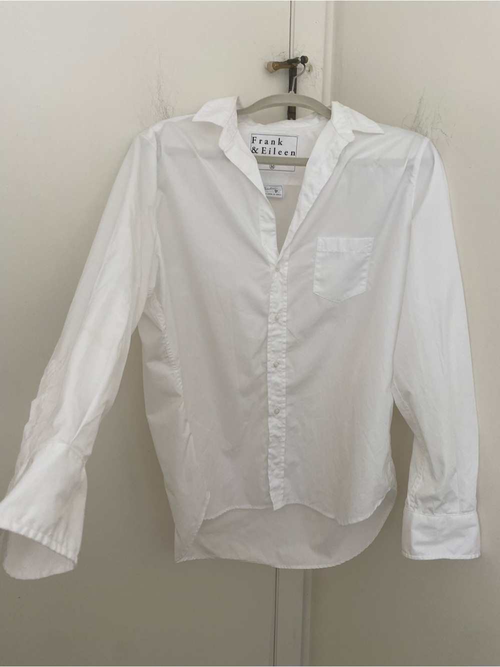 Frank & Eileen “Eileen” Relaxed Classic White Button-Down Shirt 100% Cotton